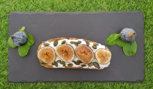 Tartine chèvre et figues